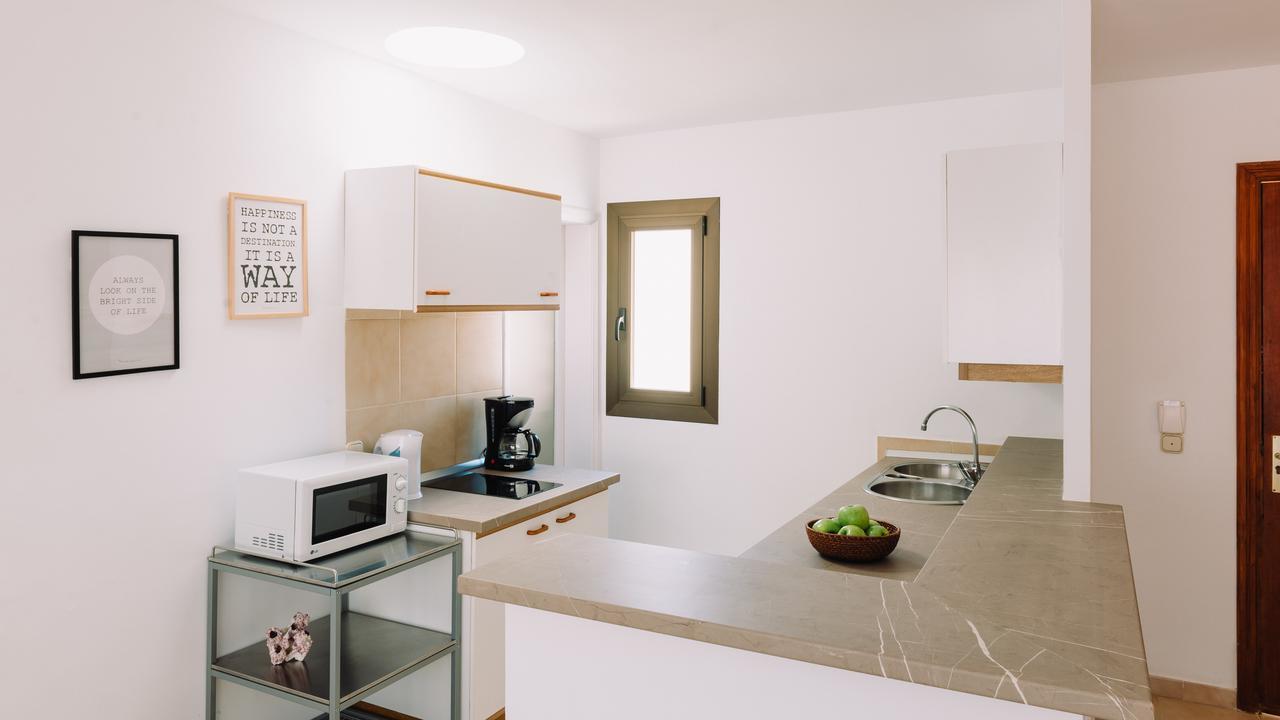 Lemar Apartments Colonia de Sant Jordi Exterior photo